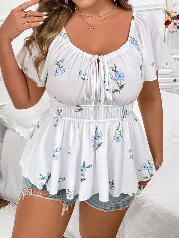 SHEIN WYWH Plus Size Floral Print Gathered Short Sleeve Shirt For Holiday And Leisure | SHEIN