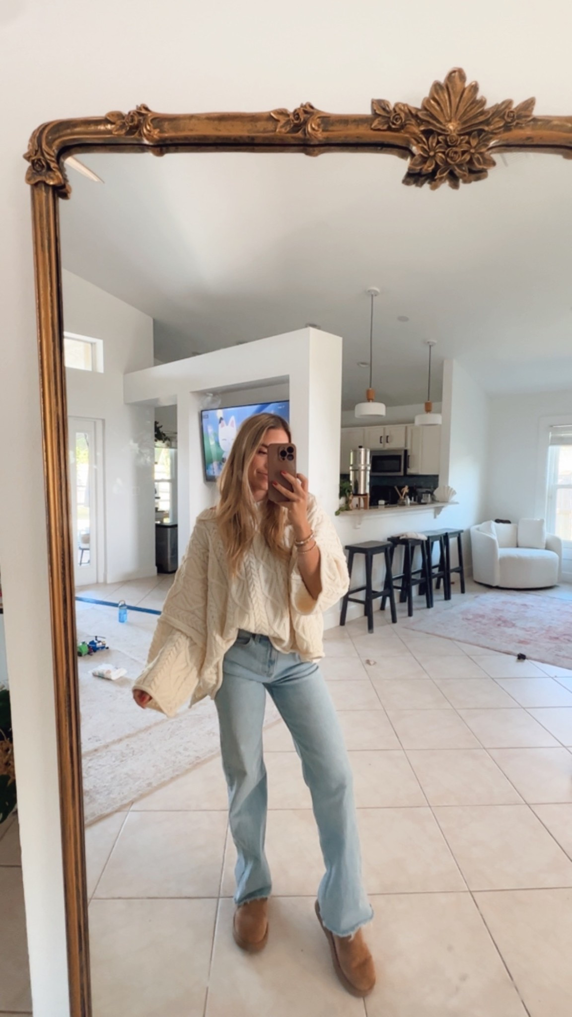 Perfect oversized sweater! So cute for a casual sweater that is comfy. Has a wide oversized fit and available in tons of colors . The perfect wider leg jeans for shorter more petite girls 


#LTKootd #LTKmomlife #LTKPetite