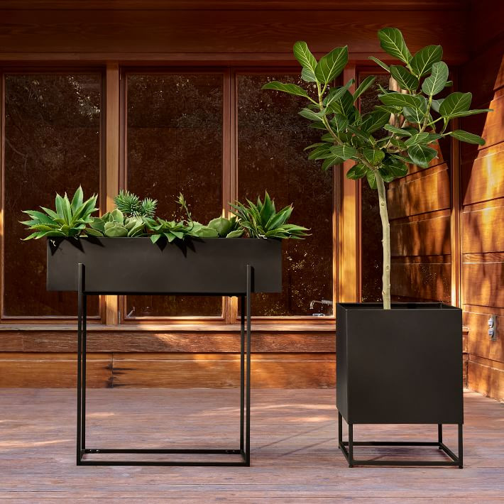 Streamline Metal Indoor/Outdoor Planters | West Elm (US)