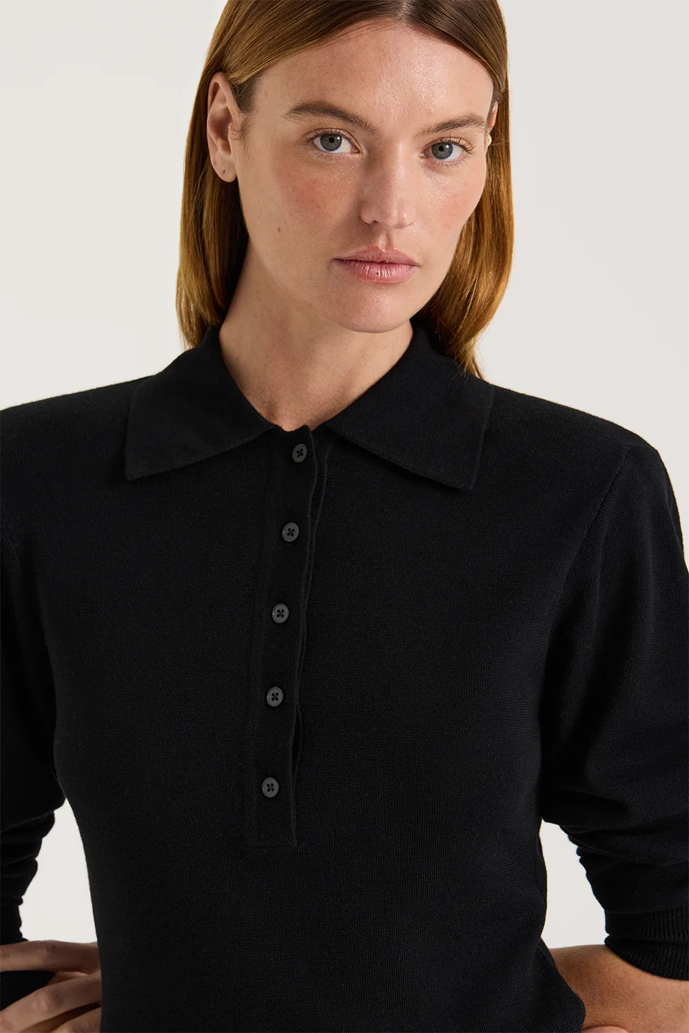 Daphne Top | Henne