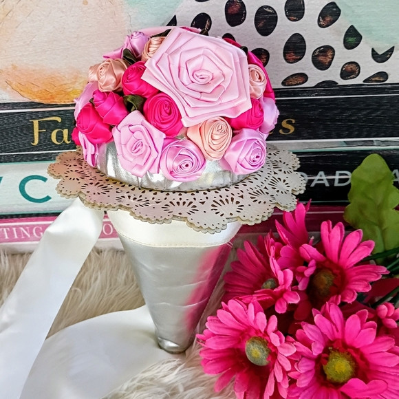 First Edition! Rare Betsey Johnson Blue Collection Wedding Bridal Bouquet Bag | Poshmark