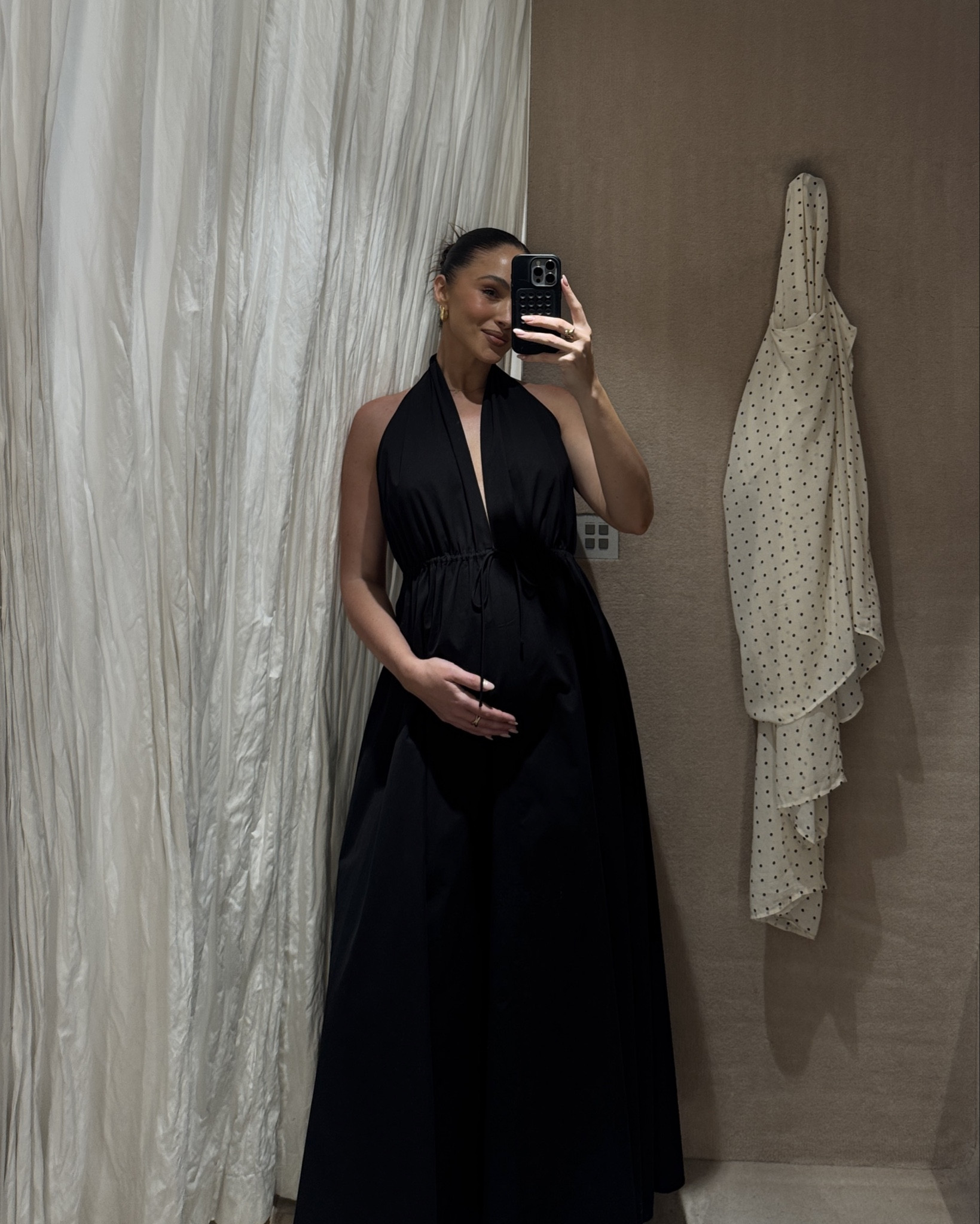 This halter dress is perfect with the bump but will also be a go-to postpartum. 

#LTKmaternity #LTKaustralia #LTKsummer