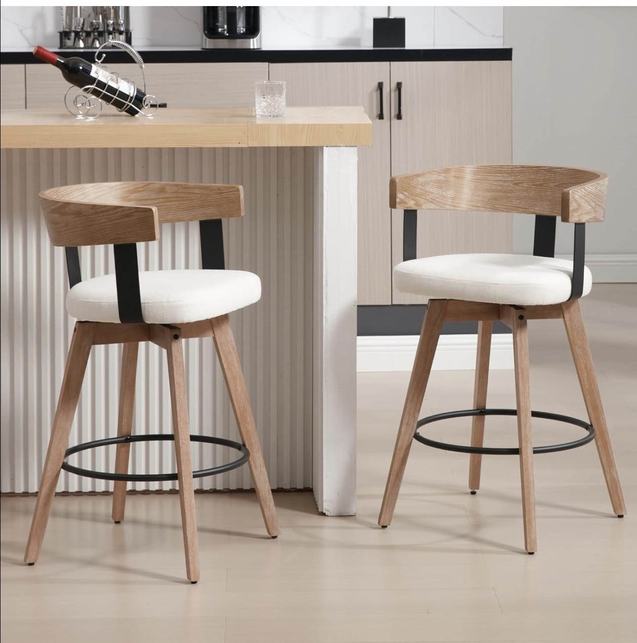 Beautiful barstool..