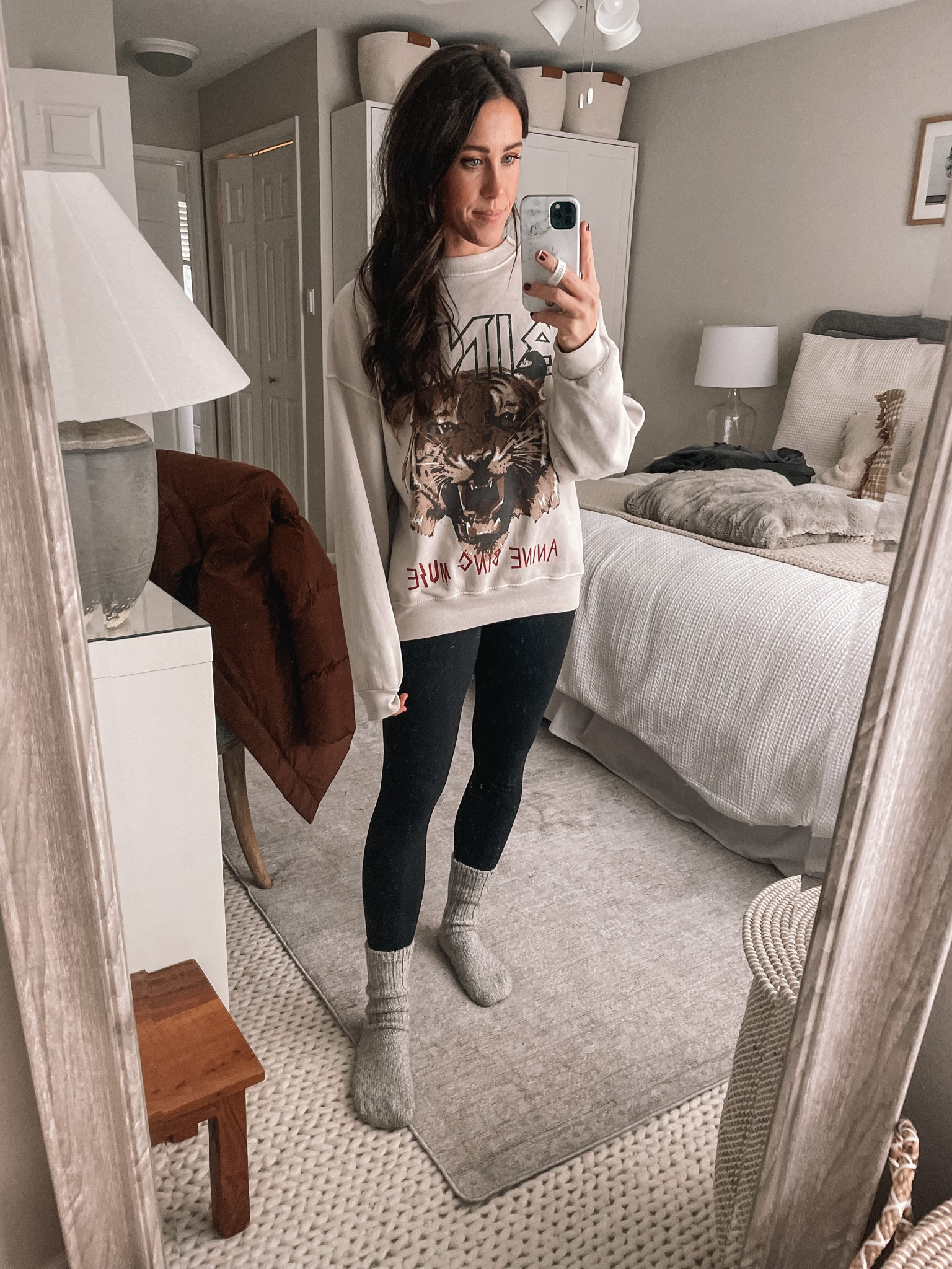 10.16.22
Anine Bing sweatshirt leggings 

#LTKstyletip #LTKSeasonal