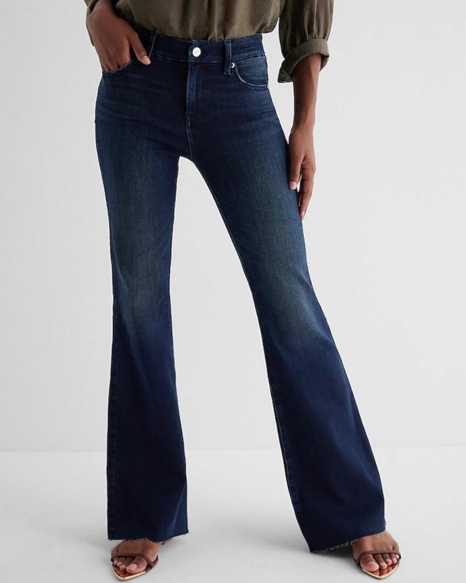 Express Plus Size Flexx Jeans

#LTKsalealert #LTKfindsunder50 #LTKplussize