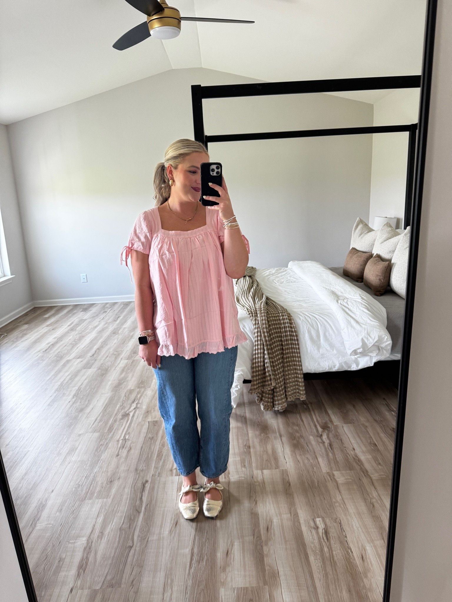 the cutest top - wearing a medium