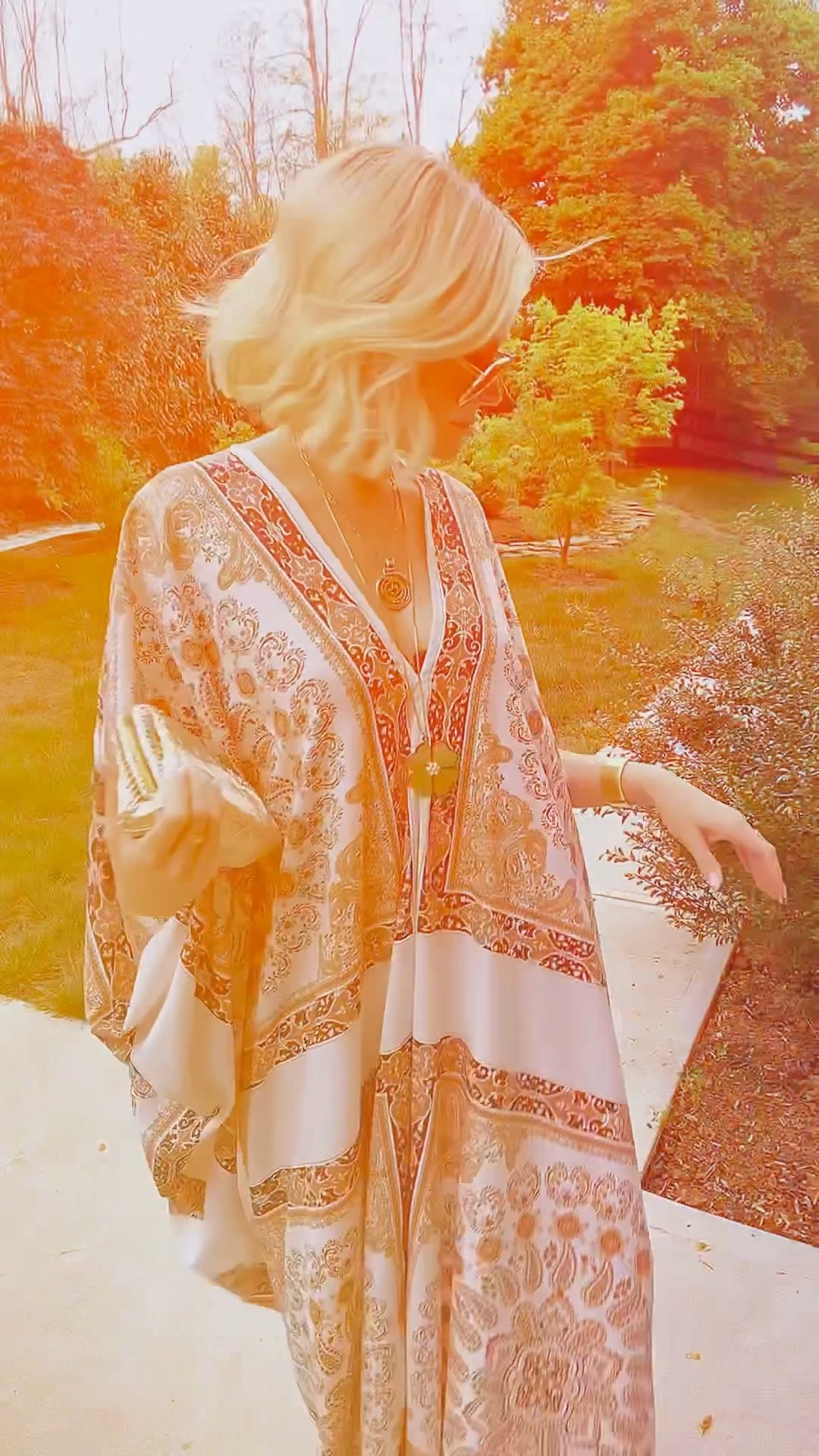 A caftan and sunshine makes for a wonderful Thursday ☀️

#LTKdayinmylife #LTKOver40