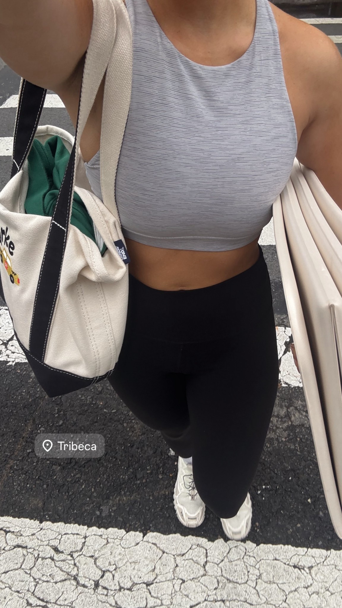 the workout look! linked my top in white 

#LTKStyleTip #LTKActive #LTKSeasonal