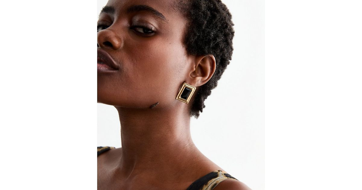 Gold Tone Large Rectangle Onyx Stud Earrings | New Look | New Look (UK)