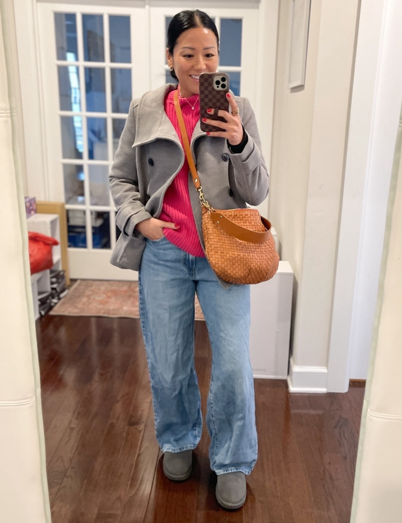 Older sweater and coat (linked to Poshmark)
Size 27 jeans
Uggs are true to size


#LTKFindsUnder100 #LTKOver40 #LTKootd