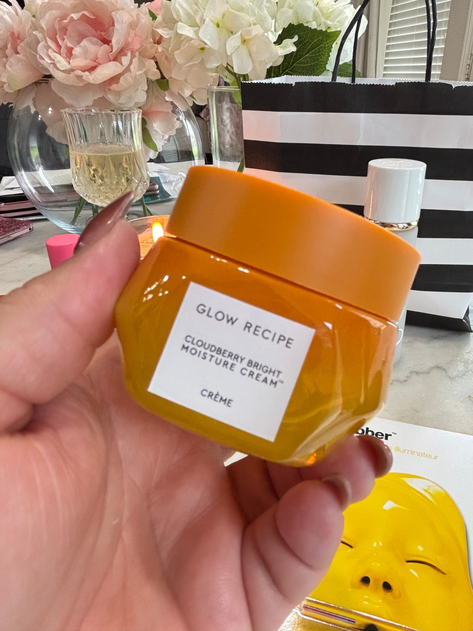 Glow recipe moisturizer 

Cloudberry Bright Refillable Cream Moisturizer

#LTKBeauty #LTKFindsUnder100 #LTKFindsUnder50