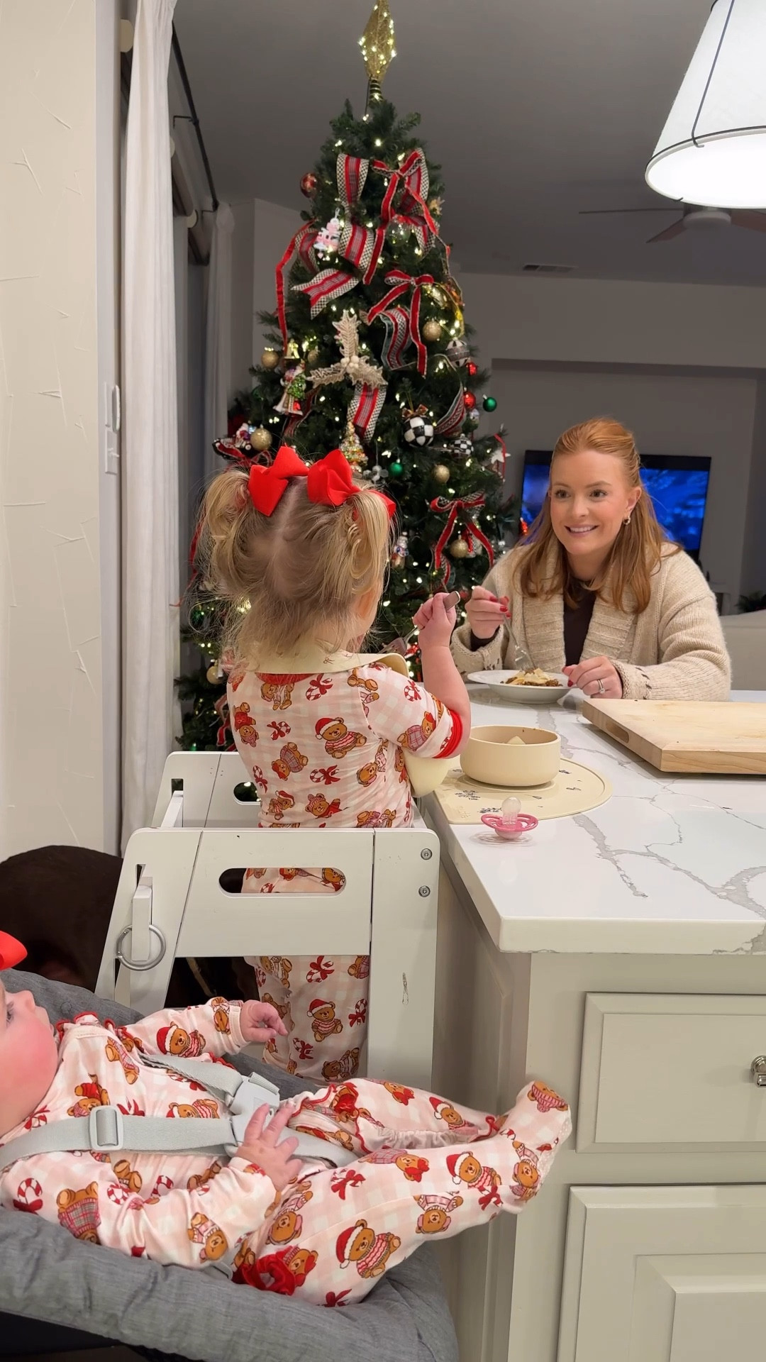 An outfit I wear on repeat 🖤
This is one of my most-worn real life mom outfits — perfect for nights at home, bedtime routines, and everything in between. Comfortable, flattering, and easy to throw on without thinking.

If you want low-effort outfits that still feel pulled together, you’ll love this look. Linked on LTK.

Keywords: real life mom outfit, everyday mom style, comfy home outfit

Hashtags:
#LTKunder100
#reallifemom
#momstyle
#comfortablefashion
#everydayoutfit