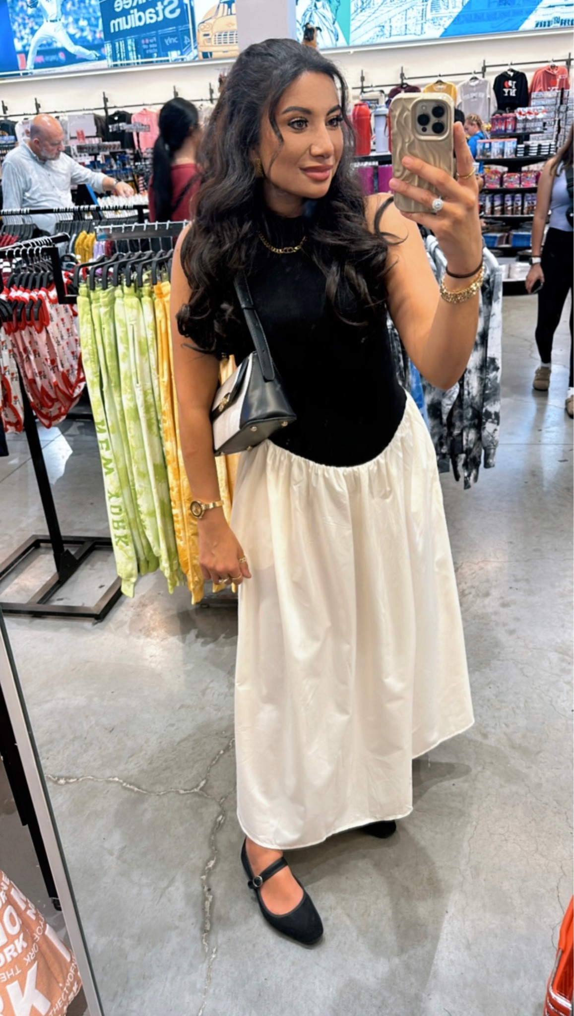 Reformation Sai dress dupe — black & white poplin / cotton casual maxi dress 

Cutest drop waist Amazon find that’s almost identical to reformation, under $50!

#LTKSaleAlert #LTKSummerSales #LTKFindsUnder50