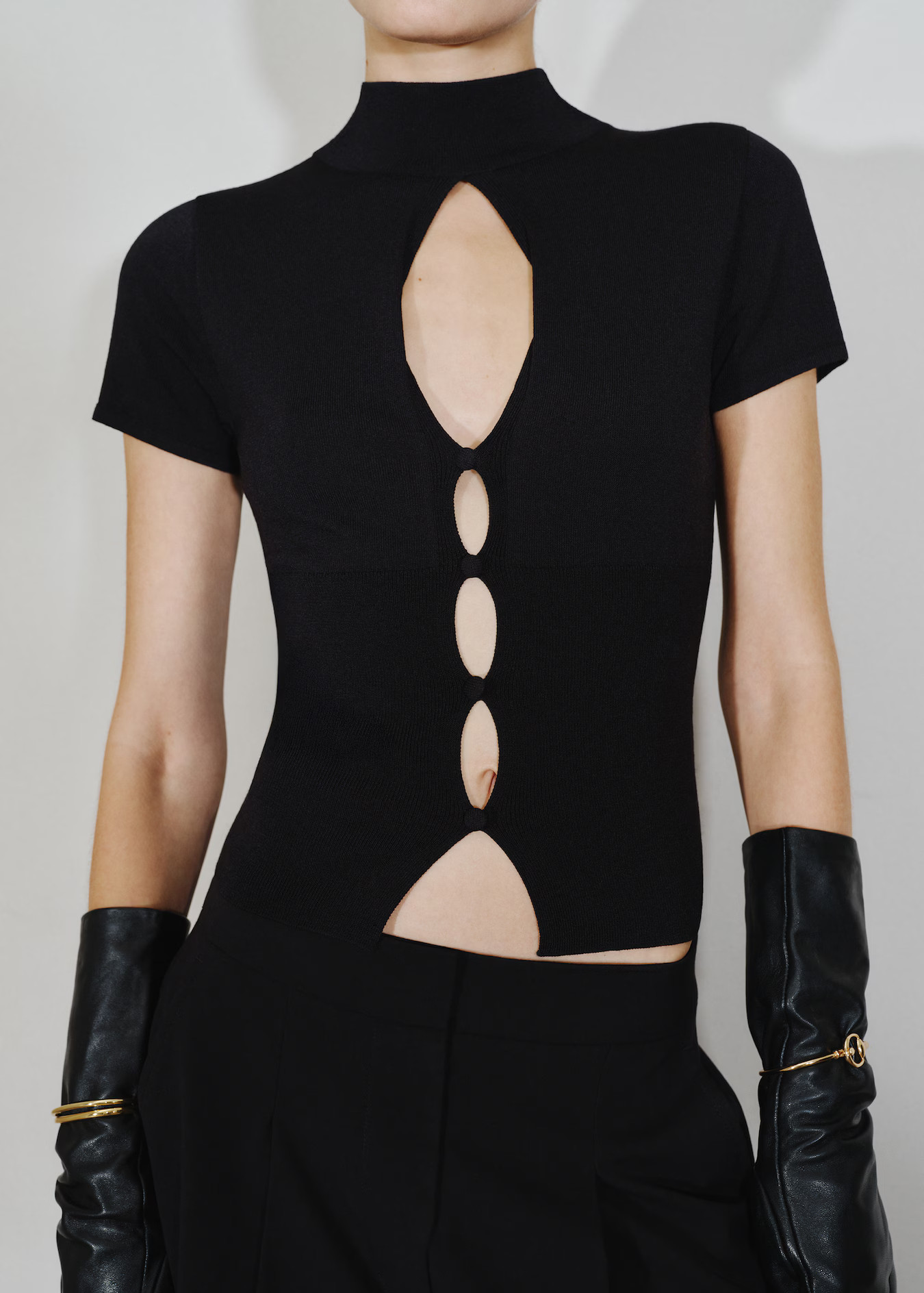 Perkins-neck sweater with cut-out - Women | MANGO United Kingdom | Mango EU