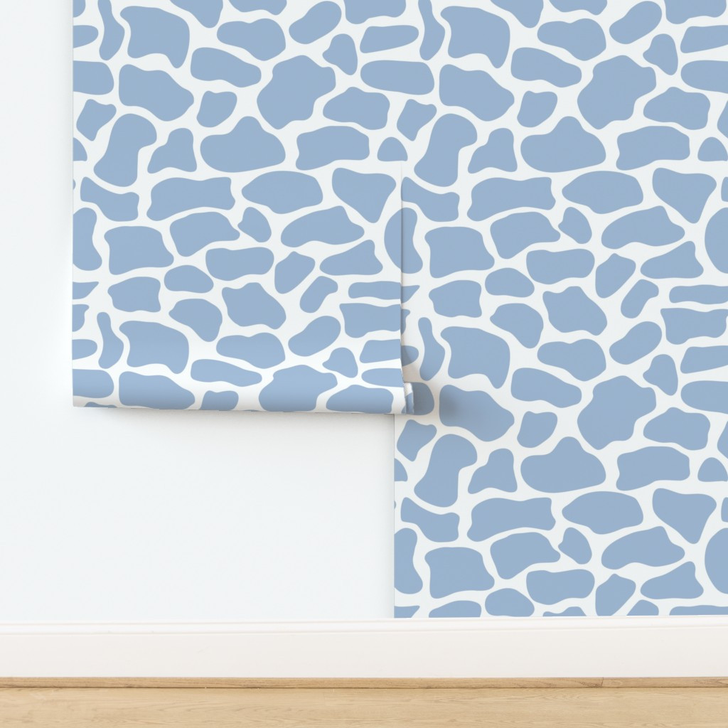 Wallpaper in Giraffe pattern | Spoonflower