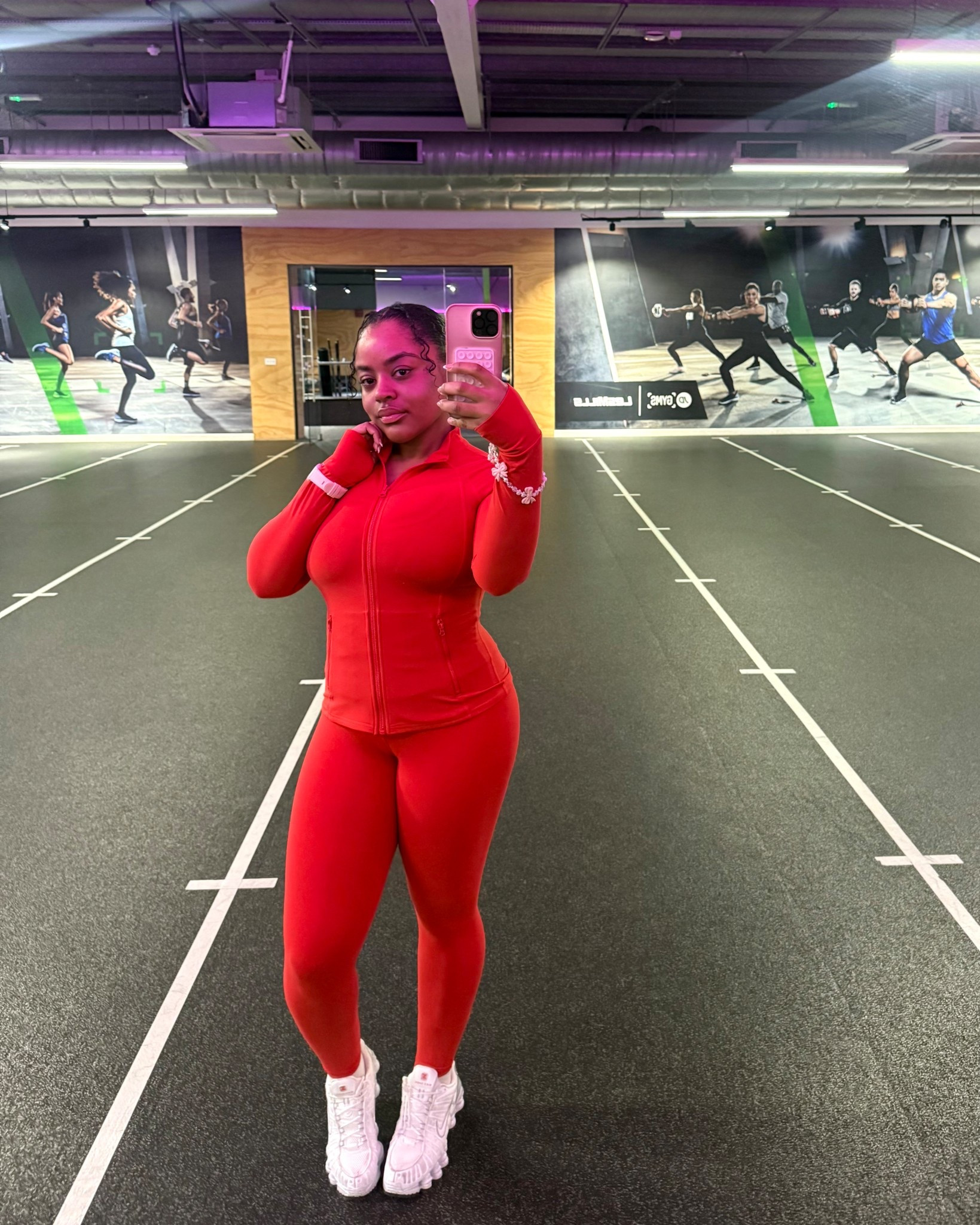 Slim-fit ‘bbl’ contour jacket & matching leggings, with tummy support control❤️ 

#gymwear #gymsets #fitnessclothing #workoutclothing #excercisewear

#LTKfitness #LTKpetite #LTKmidsize