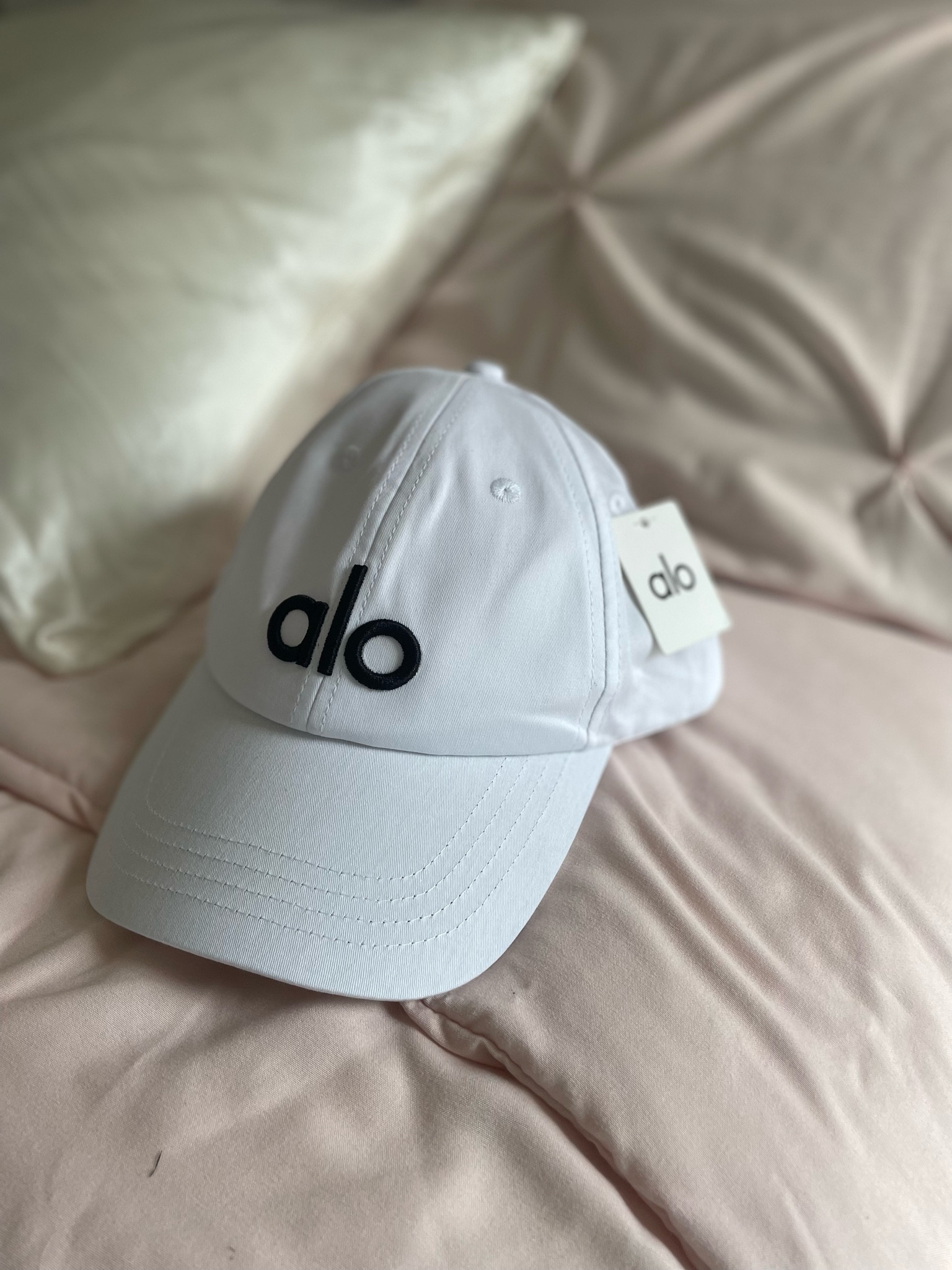 $16 alo hat! I like to wear hats when i go on vacation and they typically get ruined from the pool chemicals. I like to bring a cheaper one and this one is my go too! 

#LTKstyletip #LTKfindsunder50 #LTKsalealert