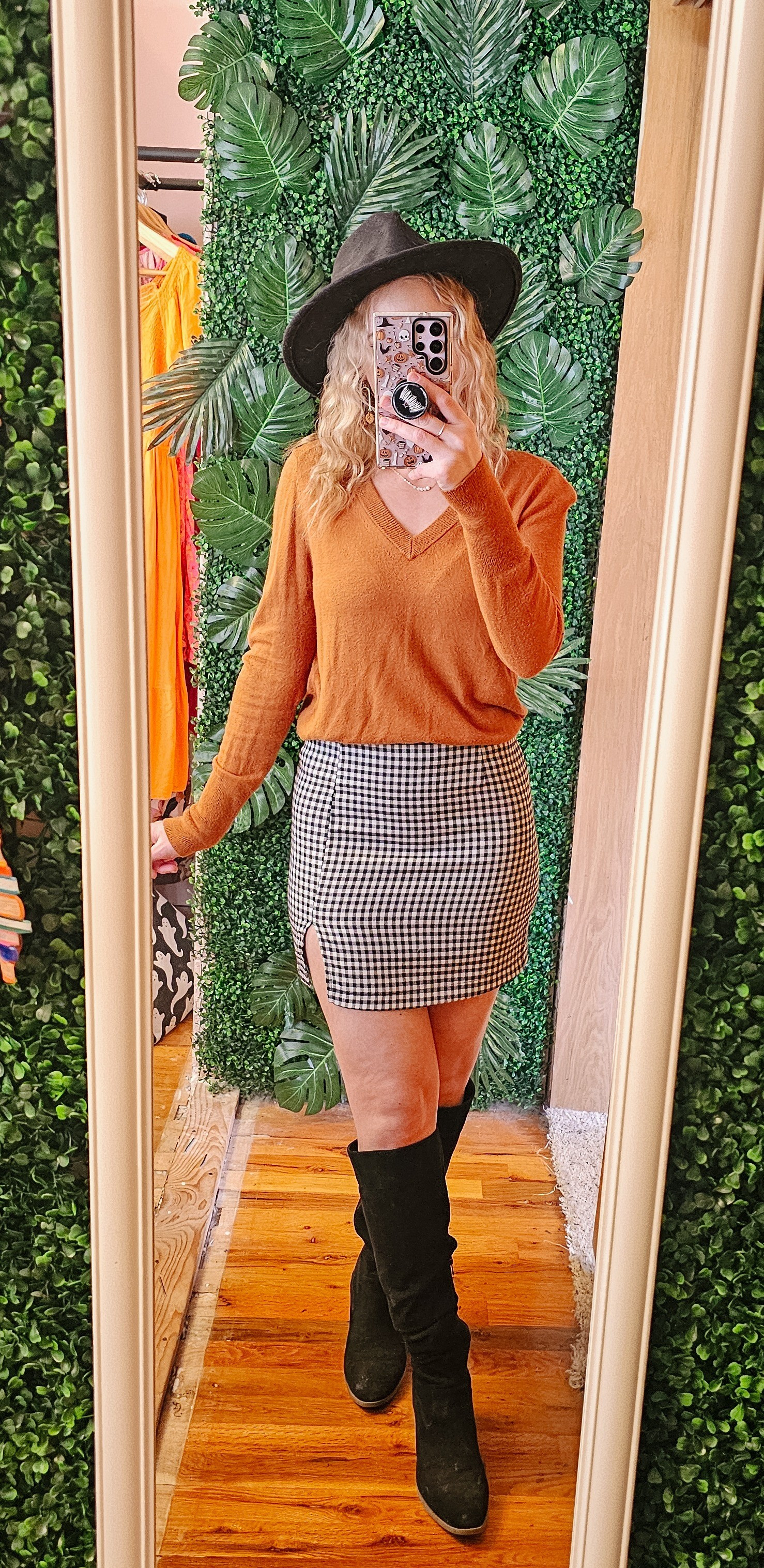 Thanksgiving/fall outfit idea

#LTKFindsUnder50 #LTKFindsUnder100 #LTKStyleTip