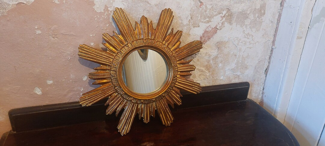 Exquisite Small Vintage Mid Century Gilt Sunburst Round Wall - Etsy | Etsy (US)