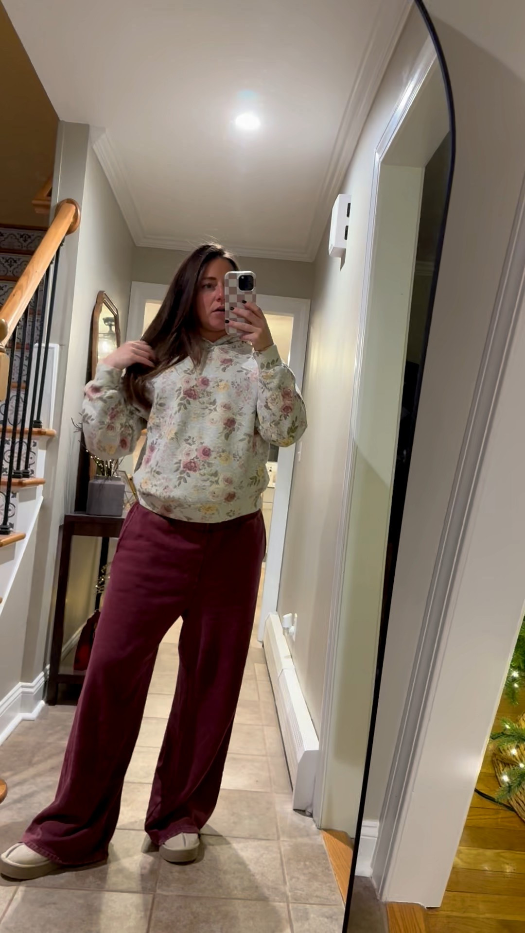 Love this sweatshirt!! It’ll be on sale next week 👀

Wearing size M in sweatshirt & pants 

#LTKCyberWeek #LTKFindsUnder50 #LTKSaleAlert