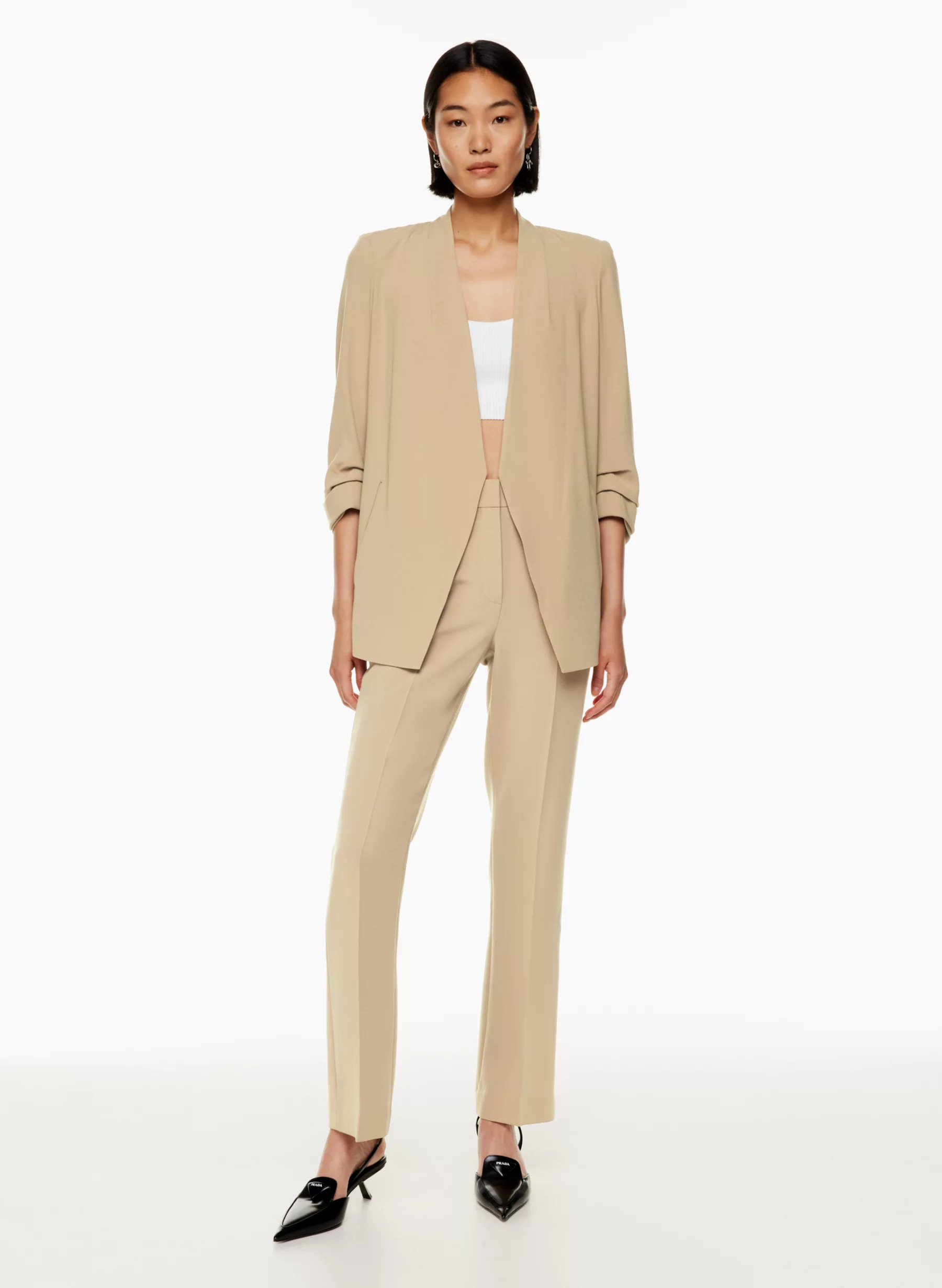 POWER HIP BLAZER | Aritzia