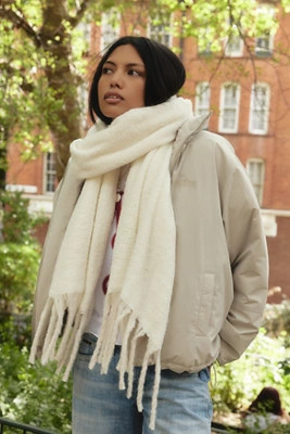 UO Boucle Blanket Scarf | Urban Outfitters UK