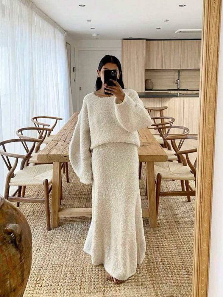 SHEIN Essnce 2-Piece Solid-Color Women's Plush Woolen Suit, Slouchy And Casual Loose Round-Neck P... | SHEIN