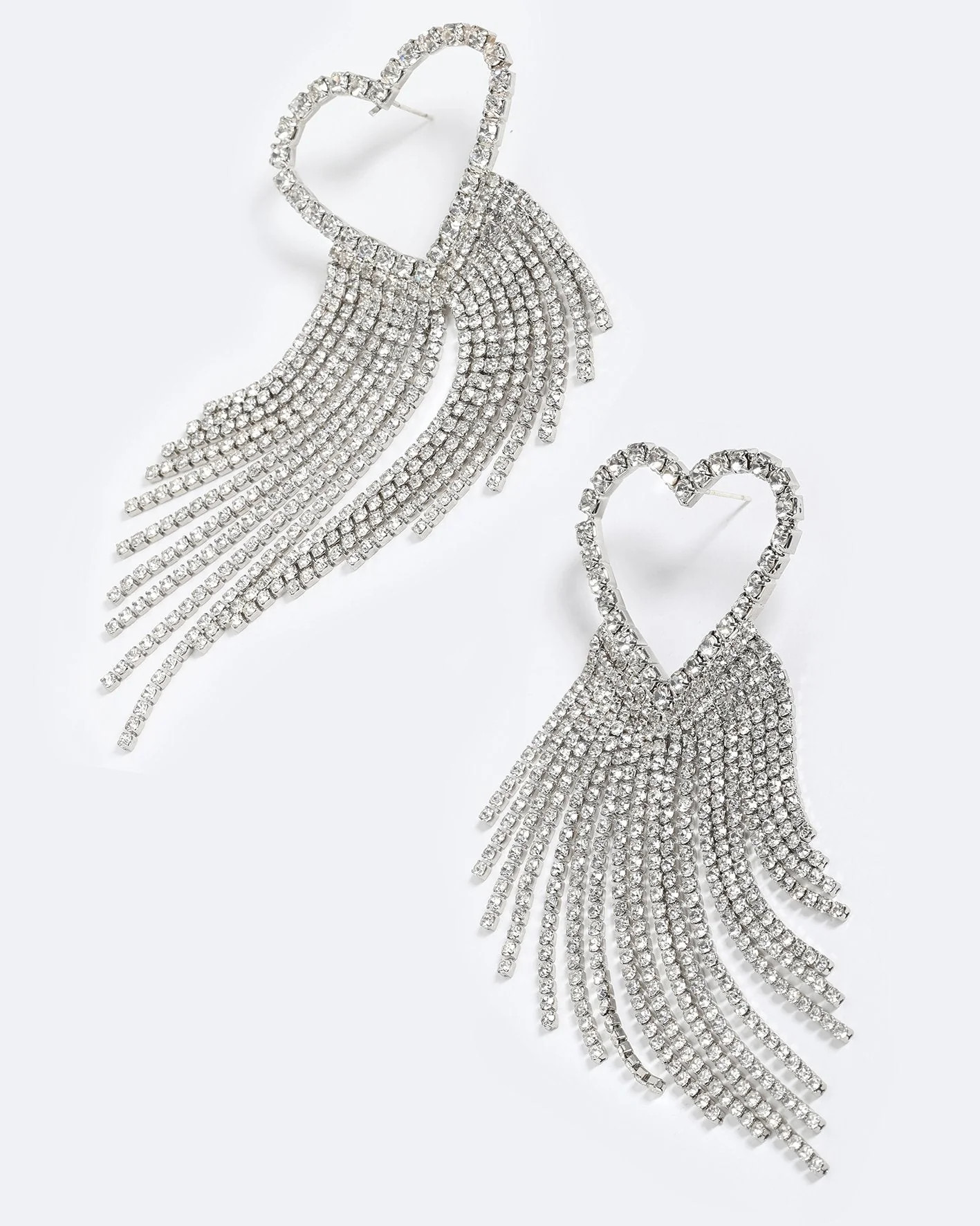 SPARKLING HEART EARRINGS | Emma Pills