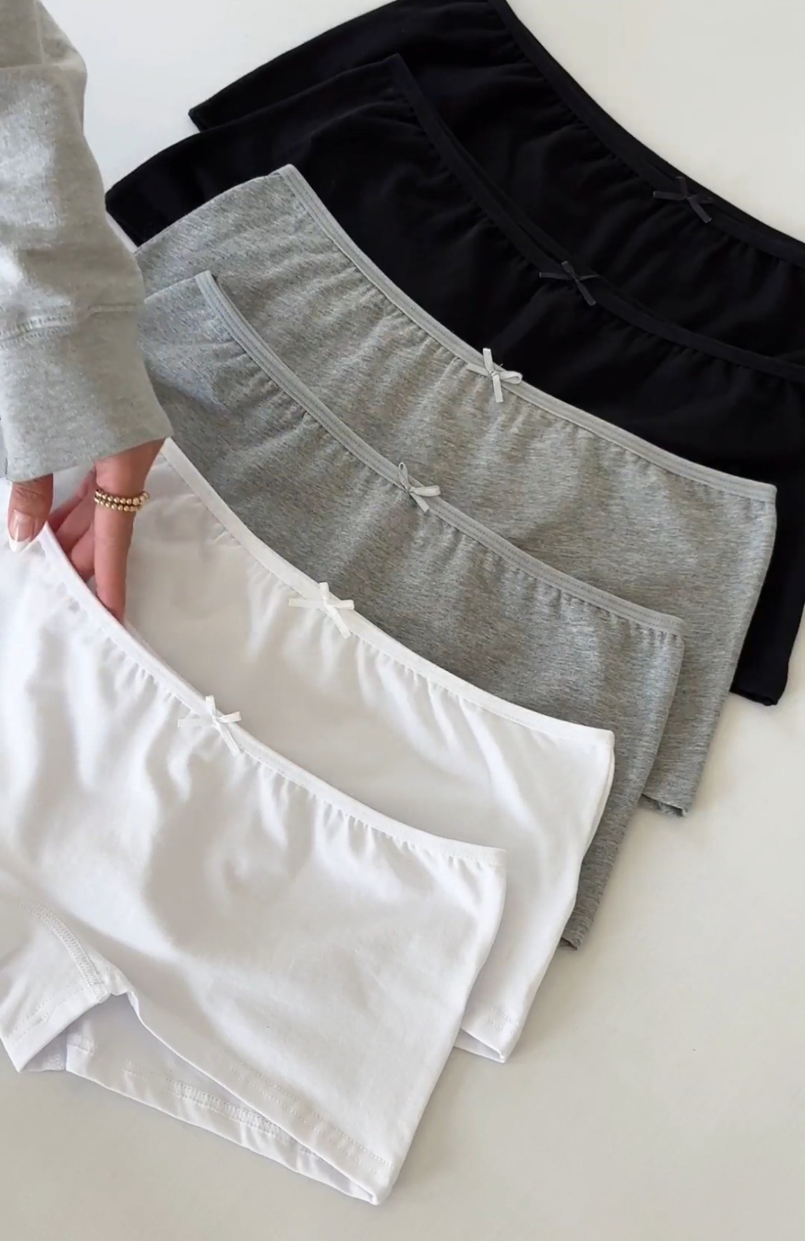 Scroll to shop!! Follow for more!!! Xo! ✨

#LTKdayinmylife #LTKmomlife #LTKootd