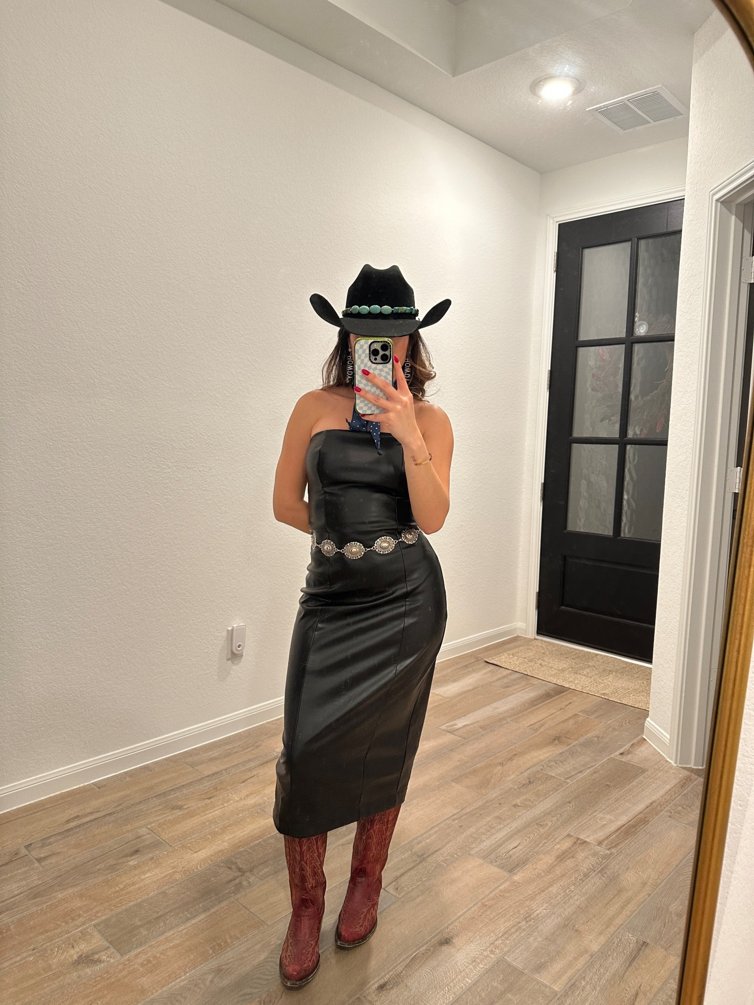 Western look 🖤

#LTKShoeCrush #LTKStyleTip #LTKFindsUnder100