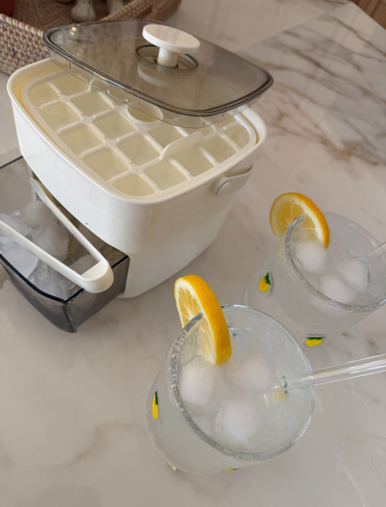 An ice cube tray that makes ice, has a lid and bin is a kitchen gadget must have! This small, self-contained ice-making system is tidy, stackable, and designed to eliminate the usual freezer chaos.  

 #LTKfoodie