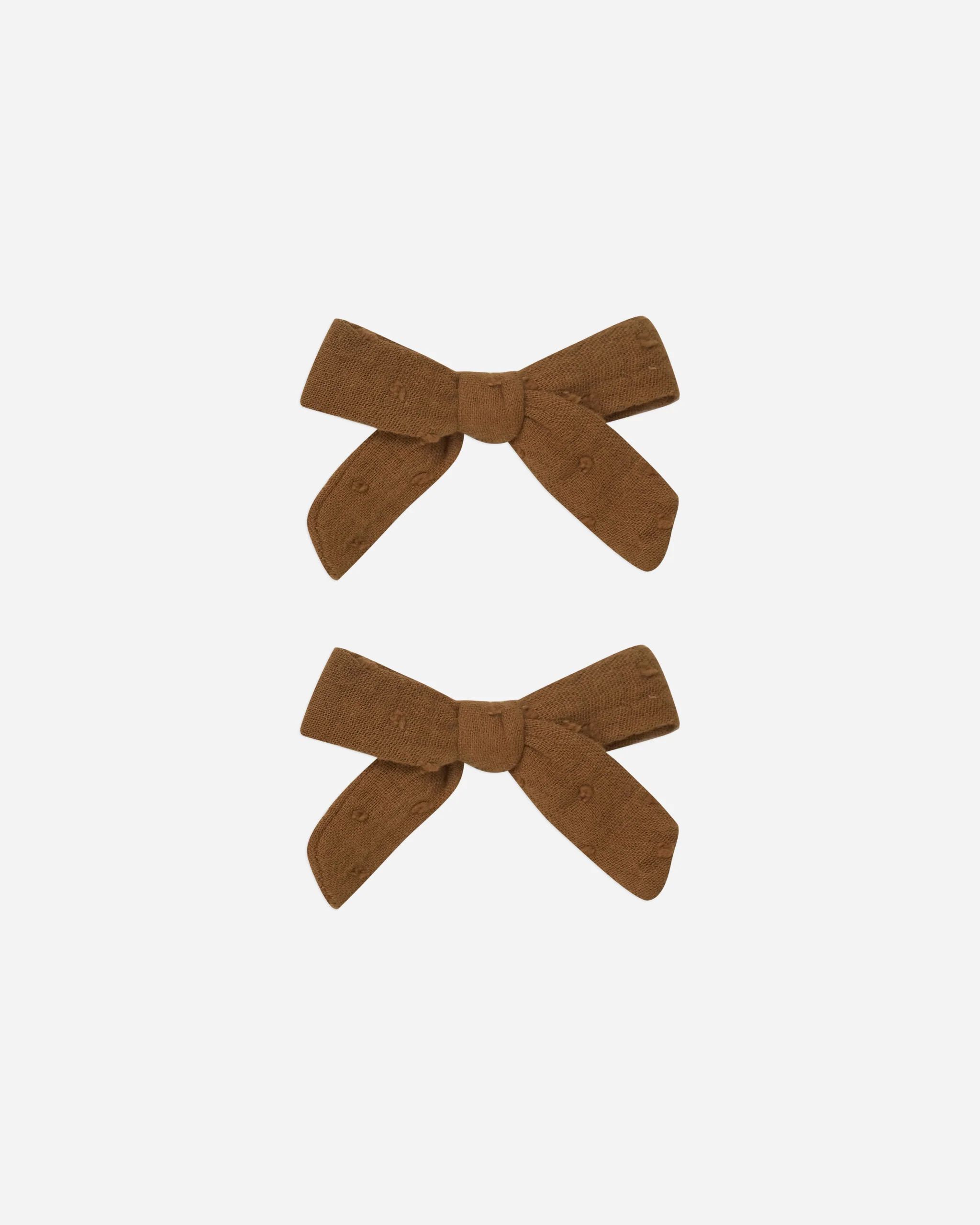 bow with clip || chocolate | Rylee + Cru