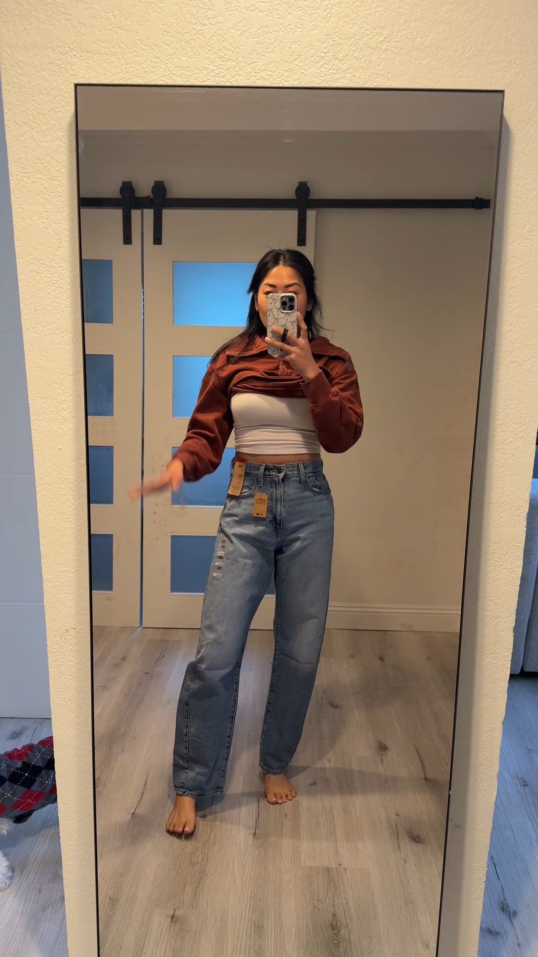 Cinch Barrel Women's Jeans
Color: Let Love In
Size: 26W x 31L

#LTKootd #LTKstorytime #LTKdayinmylife