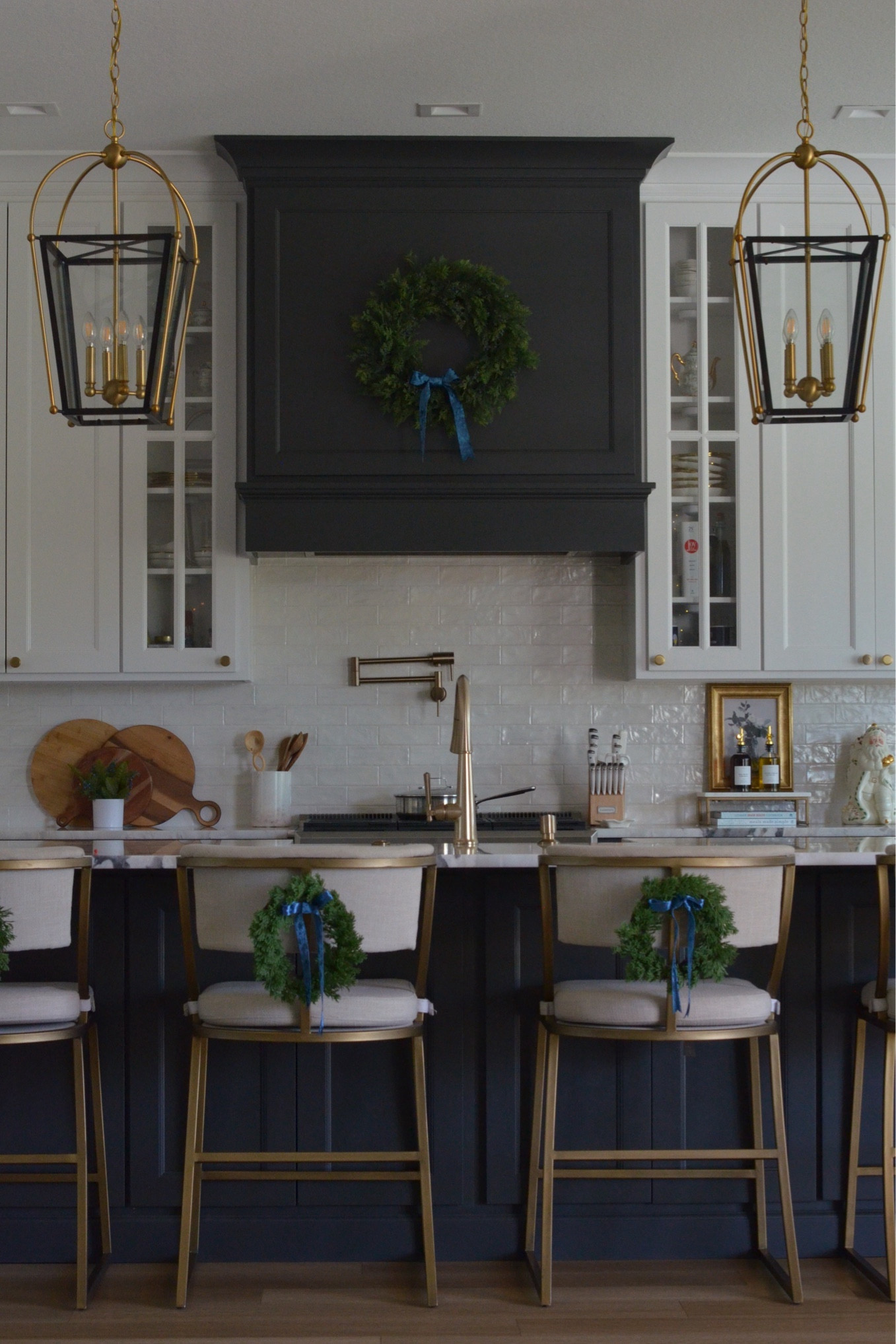 Christmas wreath, Christmas decor, barstools, counter stools, pendant lights 

#LTKSeasonal #LTKhome #LTKGiftGuide