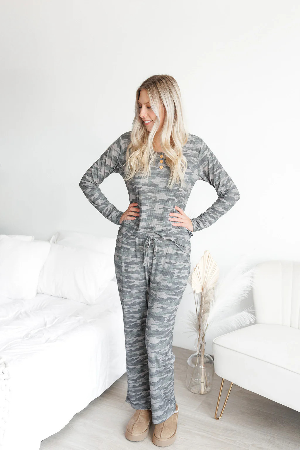 WOMEN'S PAJAMA SET- Chris Camo Ribbed | millie + roo