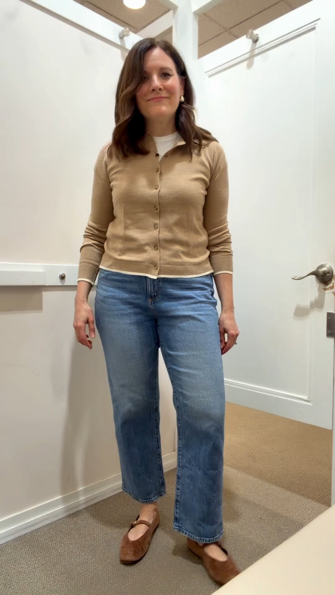 Love the contrasting trim on this cardigan. I’m in a small but I need to size up one, maybe even two sizes. Wardrobe staple. These jeans are old.

#LTKOver40 #LTKSaleAlert #LTKMidsize
