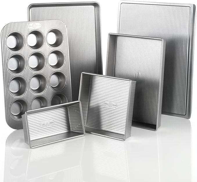 Amazon.com: USA Pan Bakeware Aluminized Steel 6 Pieces Set, Cookie Sheet, Half Sheet, Loaf Pan, R... | Amazon (US)