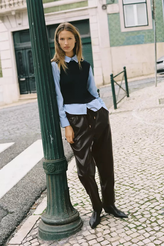 FAUX LEATHER ELASTIC WAIST PANTS | Zara US