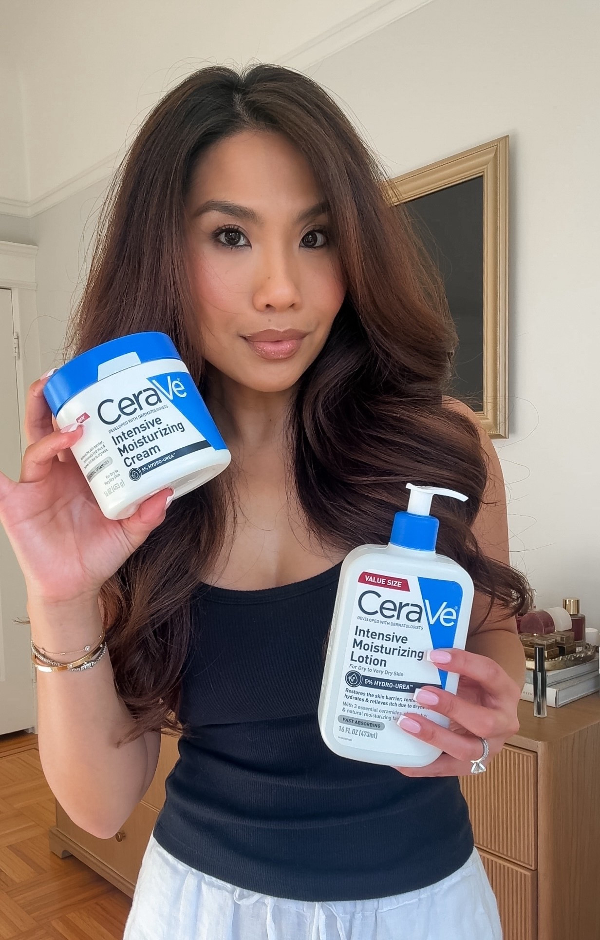 #ad #ceravepartner #targetpartner I love @Cerave Intensive Moisturizing Cream and Intensive Moisturizing Lotion formulated with 5% Hydro-Urea™ (a blend of natural moisturizers), ceramides and hyaluronic acid for dry winter skin. I apply the thick cream right out of the shower to help restore the skin barrier and the lotion is a non greasy formula that absorbs quickly and is perfect for daytime use! 

#Target @Target @TargetStyle
