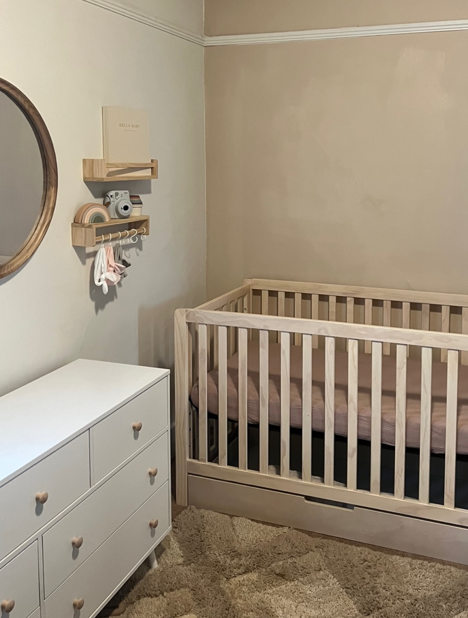 Baby crib! Added the same one with no drawers 

#LTKbump #LTKfamily #LTKbaby