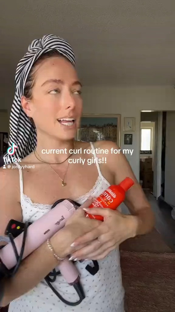 curly hair routine 

#LTKGiftGuide