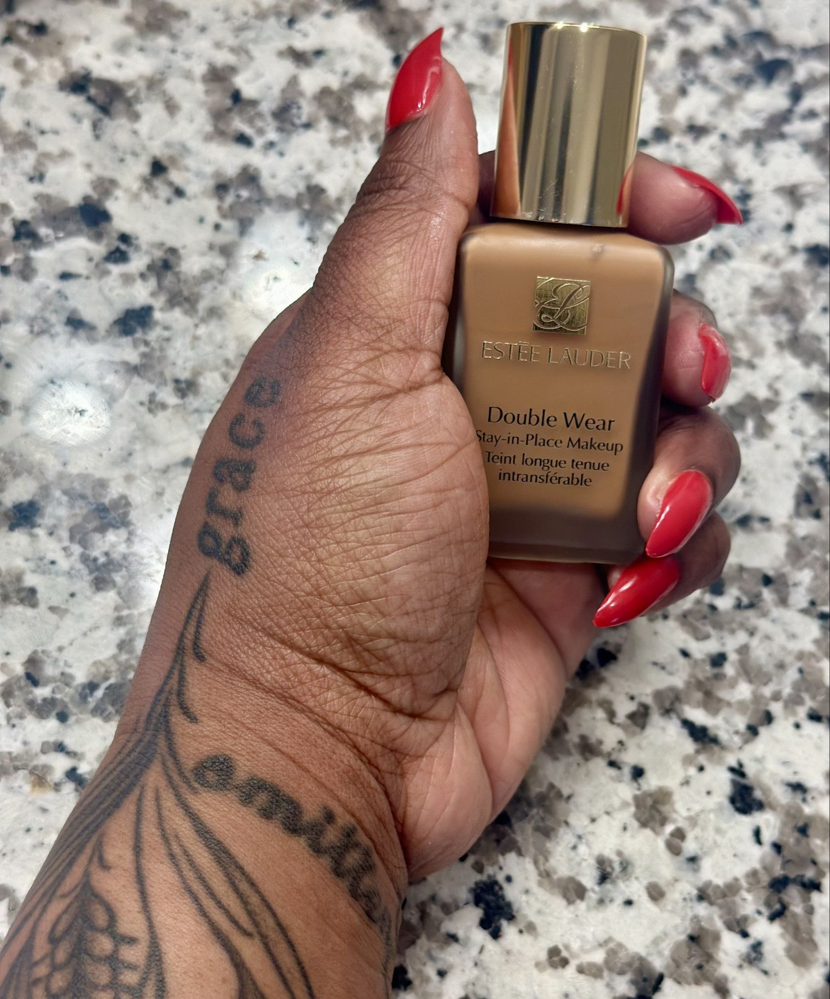 💕Estée Lauder is having a Limited Time 25% Off Foundation Sale💕 Run Don’t Walk this doesn’t happen often 🏃🏾‍♀️
My shade is 6N1

#LTKbeauty #LTKsalealert #LTKfindsunder50
