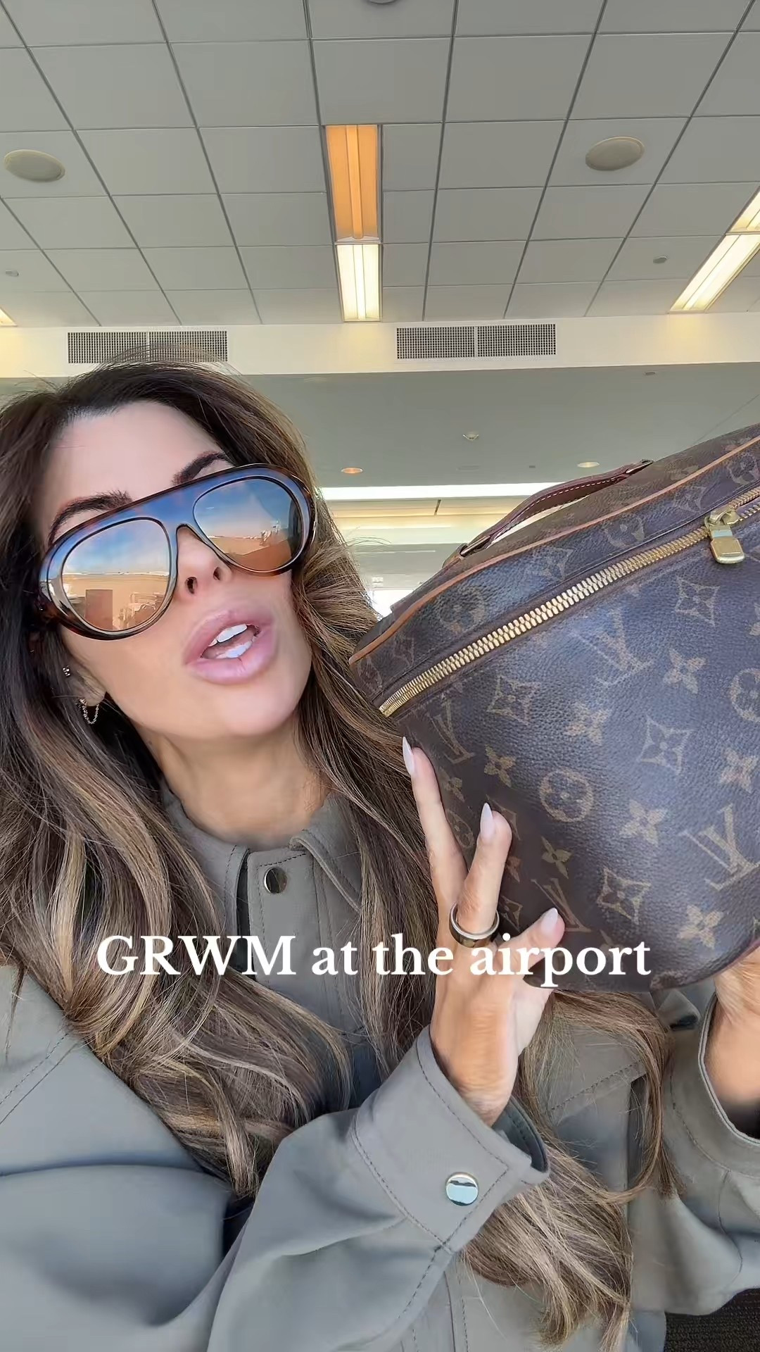 Get ready with me at the airport! Full makeup routine and travel outfit. ✈️🤎

Fall makeup, airport outfit, travel look, Zara jacket, fall outfit, Emily Ann Gemma

#LTKStyleTip #LTKSeasonal #LTKBeauty