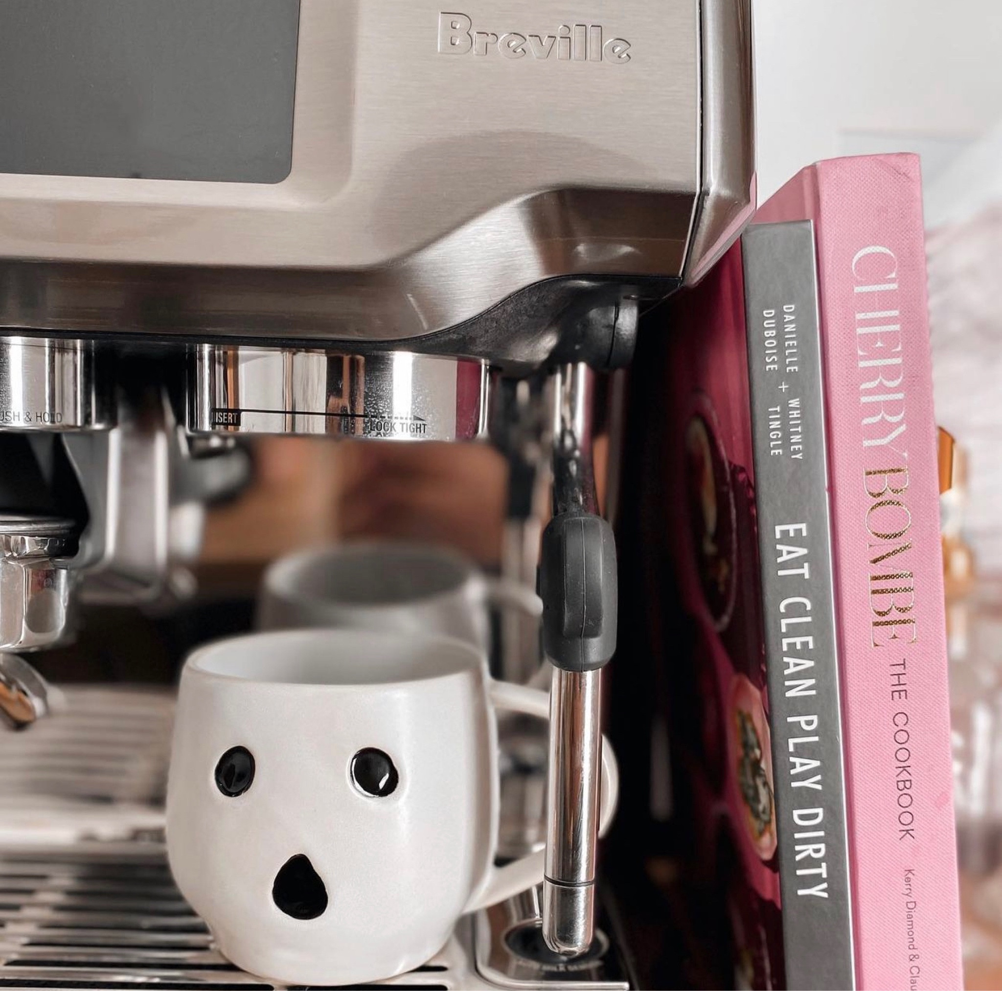 Halloween Coffee Nook
Coffee Station
coffee mug
Halloween mug
Ghost mug
Espresso machine

#LTKhome #LTKFind #LTKSeasonal