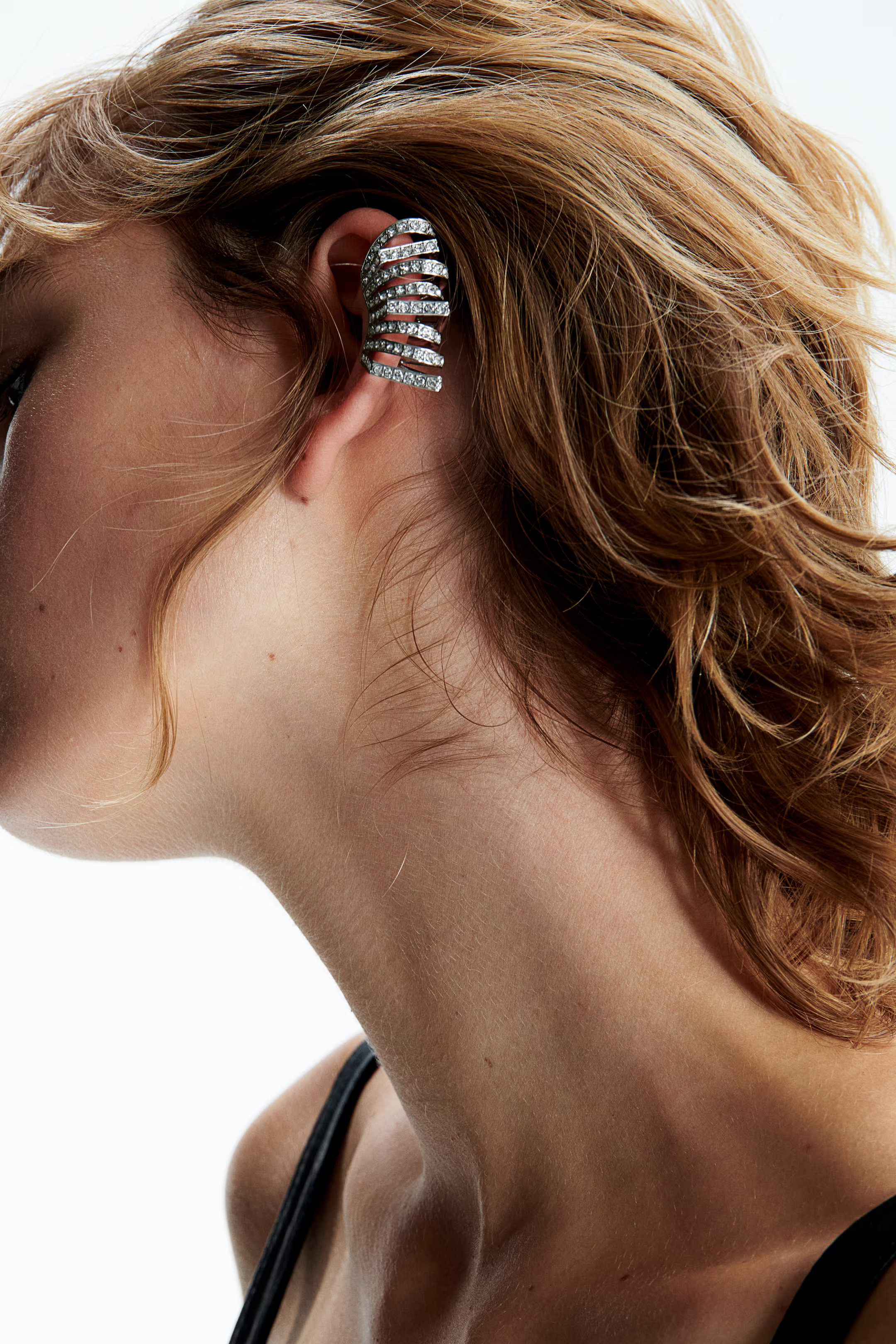 Rhinestone-Embellished Ear Cuff | H&M (US + CA)