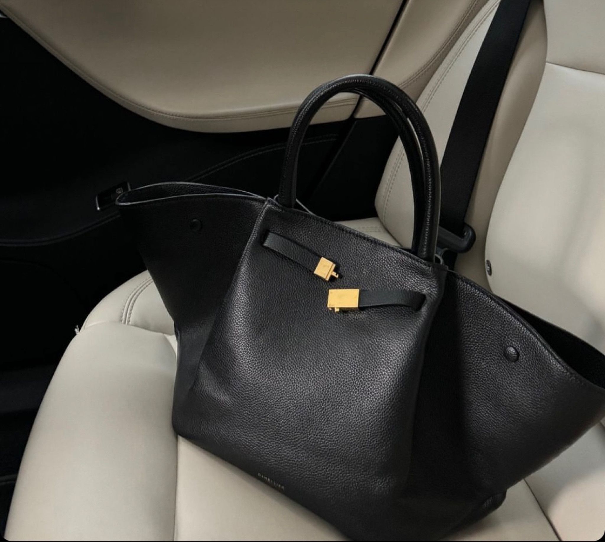 🖤

#LTKstyletip #LTKeurope #LTKworkwear