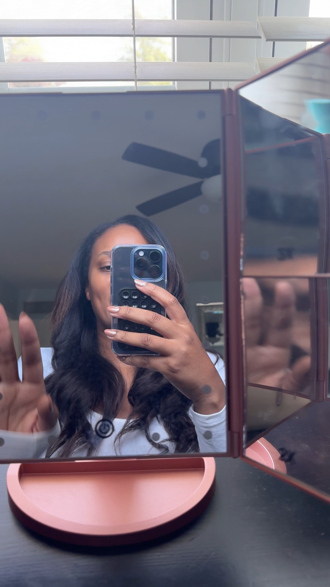 This vanity mirror with lights I’ve had for years! Makes doing my makeup feel so special and is on sale for under $20! 



Makeup must haves, beauty essentials, mirror, makeup mirror, Amazon finds 

#LTKBeauty #LTKSaleAlert #LTKHome