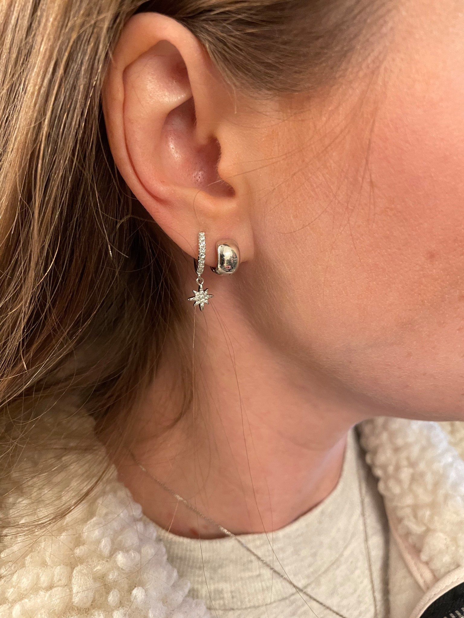Earring stack of the day! I have the 8mm starburst huggies and they’re so cute! The chunky Huggies are reversible and gold on the other side so I wear them almost every day 

#LTKSeasonal #LTKStyleTip #LTKFindsUnder50