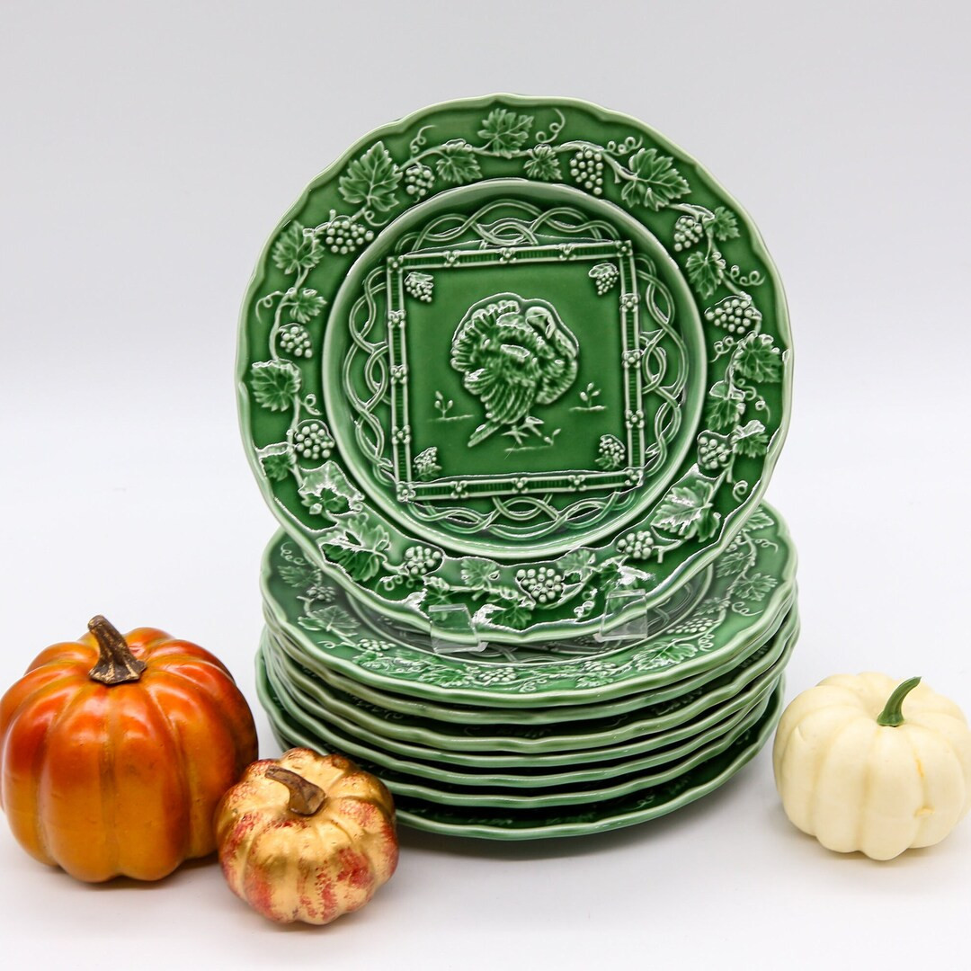 Vintage Green Majolica Style Turkey Luncheon Plates by - Etsy | Etsy (US)