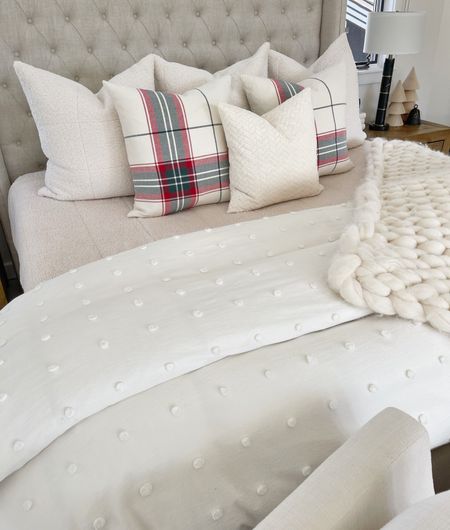H O M E \ winter white bedding! Cozy finds from Target, Amazon and Walmart ✨

Holiday Christmas bedroom
Home decor 

#LTKHoliday #LTKhome